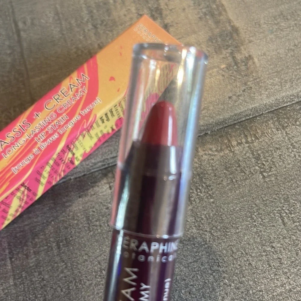 Seraphine Botanicals Long-Lasting Creamy Lip Stain in Cassis + Cream - New